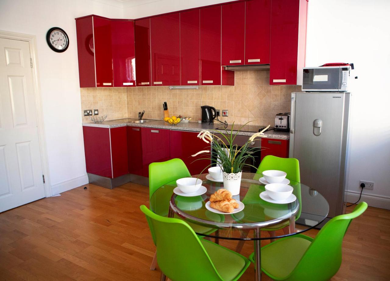 Apt 2, Opera House By Indigo Flats Лондон Екстериор снимка